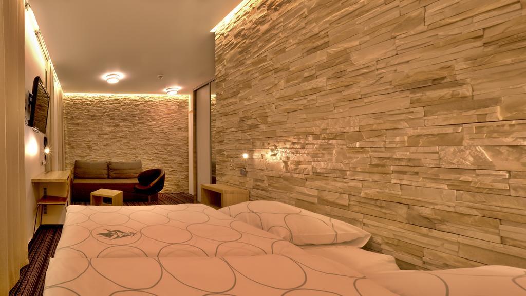 Horsky Hotel Koprivna Мала-Моравка Экстерьер фото